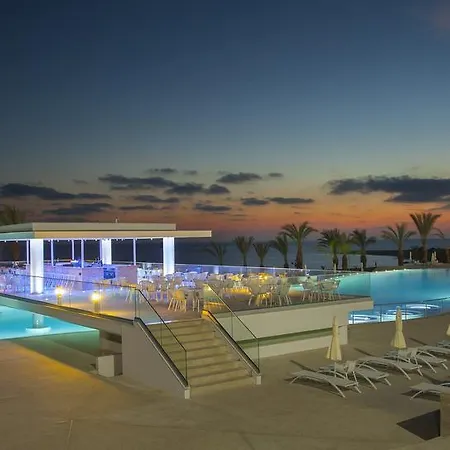 King Evelthon & Resort 5*