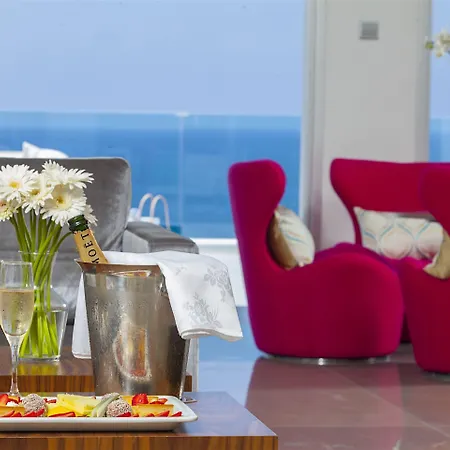 King Evelthon & リゾート