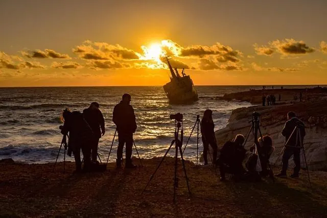 King Evelthon & Θέρετρο 5*