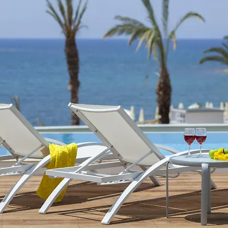 King Evelthon & Resort 5*