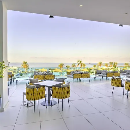 King Evelthon & Resort