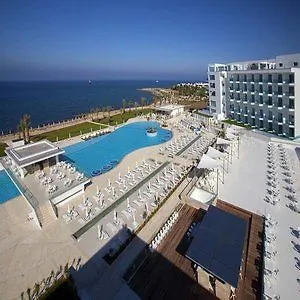 Resort King Evelthon &