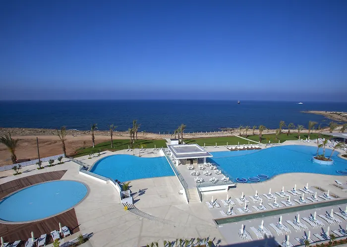 King Evelthon & Klorakas